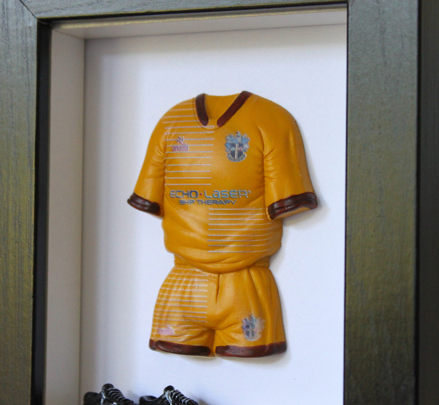 Sutton United Kitbox