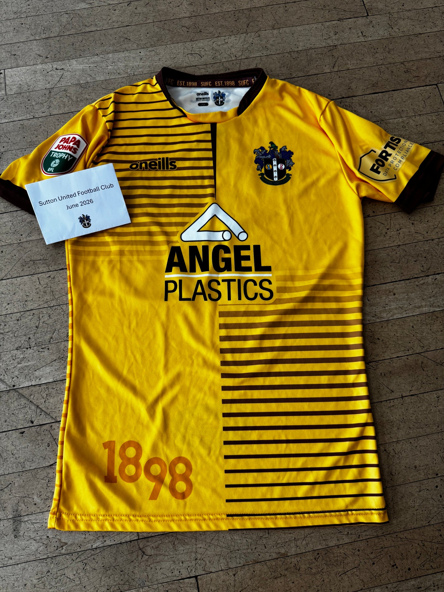 Josh Neufville Home Shirt 2022-2023, Papa John's Trophy